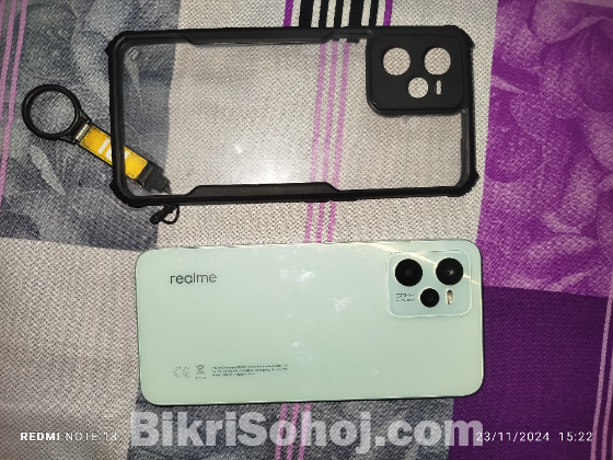 Realme C35